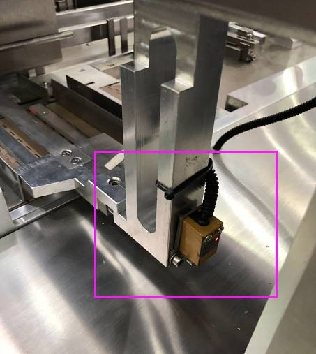 GMP Standard Automatic Cartoning Machine Efficient For Packing Box 2