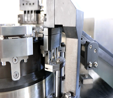 High Speed Liquid Capsule Filling Machine , Liquid Capsule Filler For Water Honey Jam 1