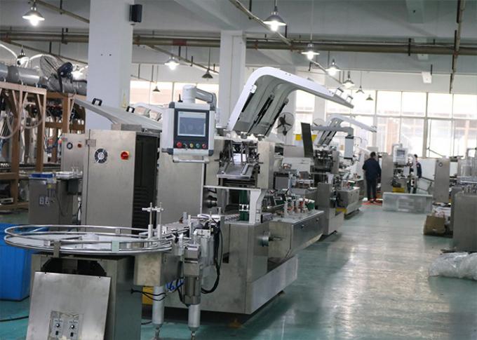 SGS 450W Automatic Carton Packaging Machine For Drugs Stable Operation 15