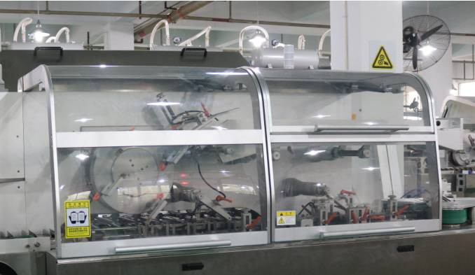 SGS 450W Automatic Carton Packaging Machine For Drugs Stable Operation 2